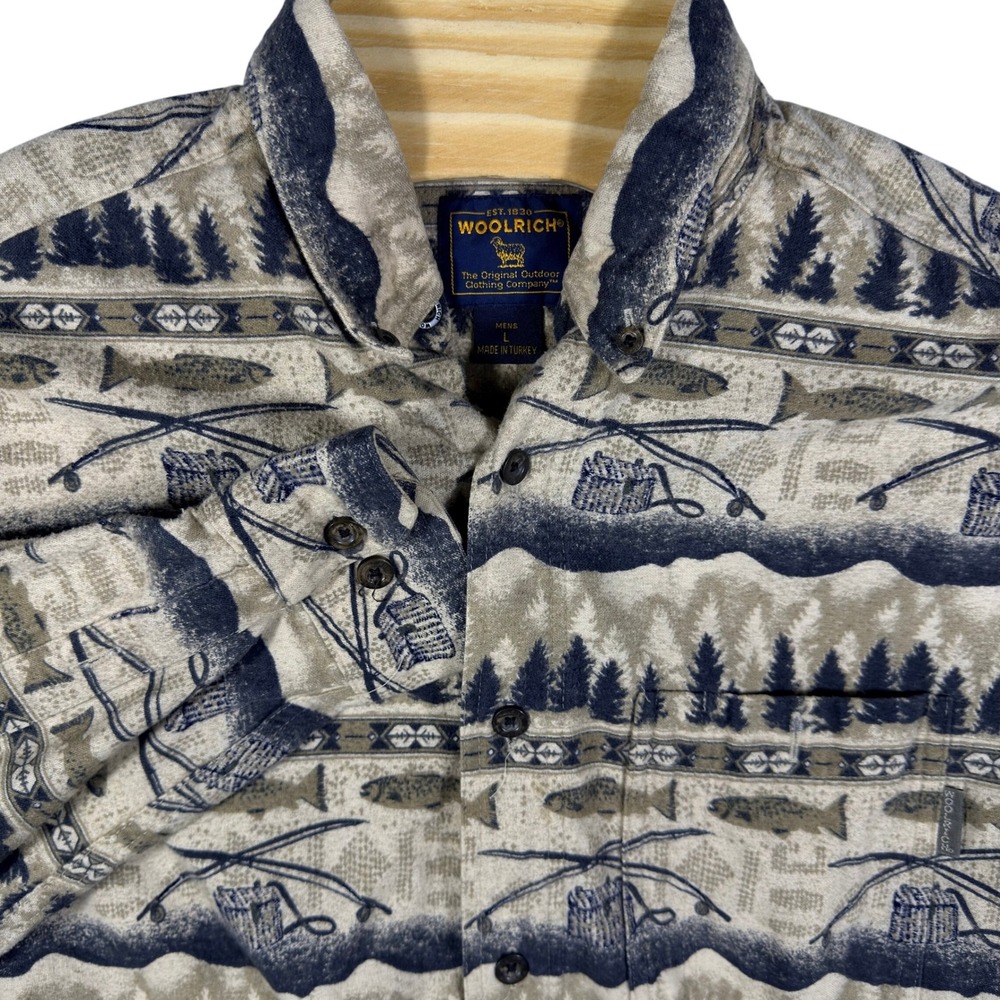 VINTAGE Woolrich Button Down Shirt Mens L Tan Fishing Scene Trout Camping